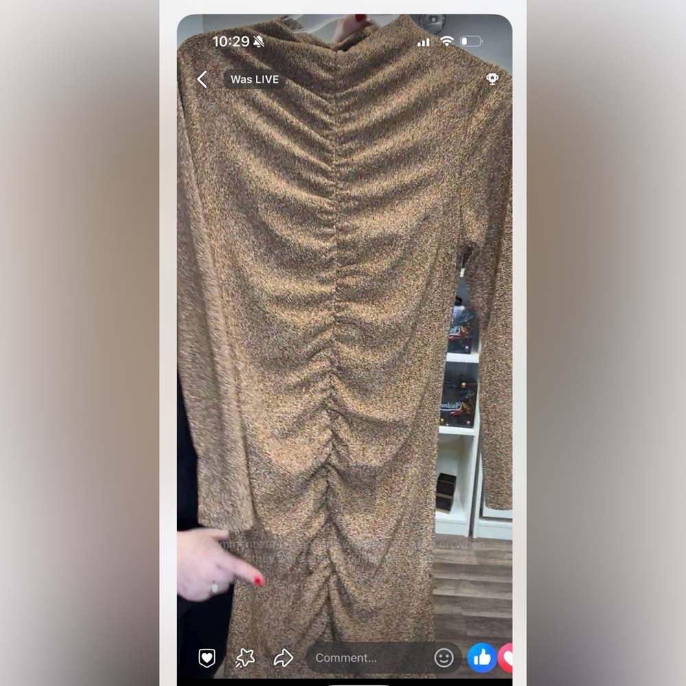 GOLD 💛 Ruched Long Sleeve Dress